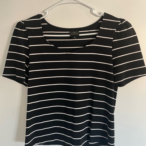 Women's Black and White Striped Top - Picture 1 of 5